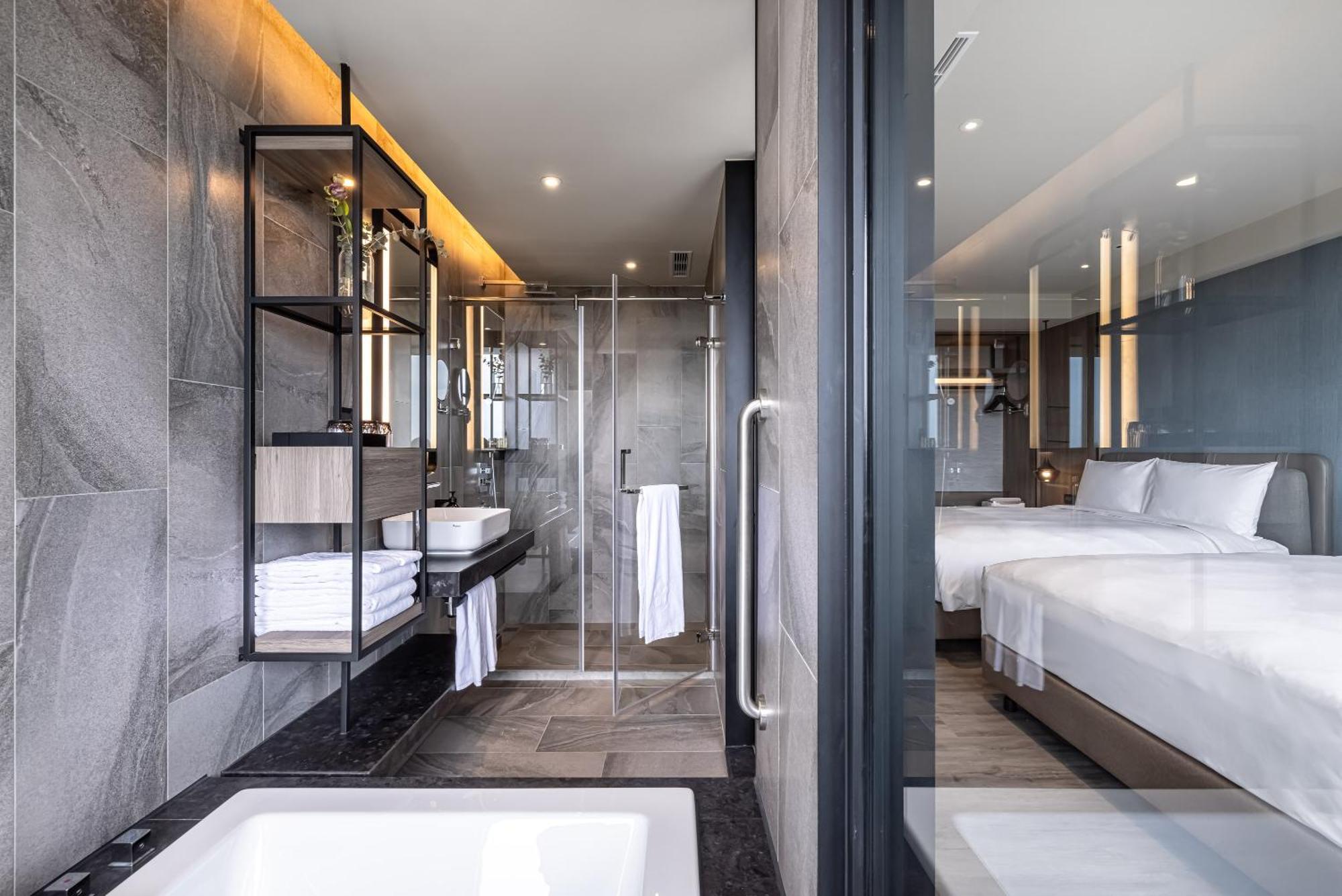 Lakeshore Hotel Hualien Taroko Shunan Δωμάτιο φωτογραφία Deluxe Room